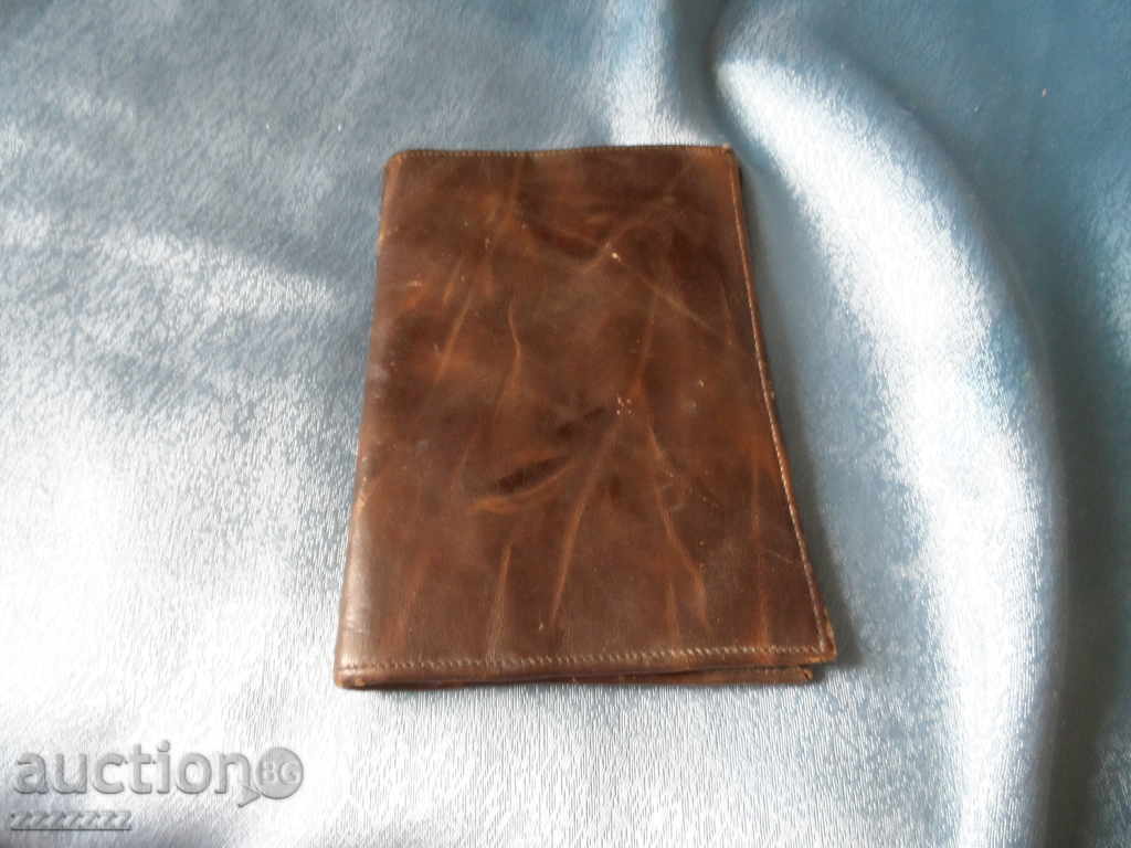 OLD LEATHER WALLET - 6 OLD LEATHER WALLET - 6