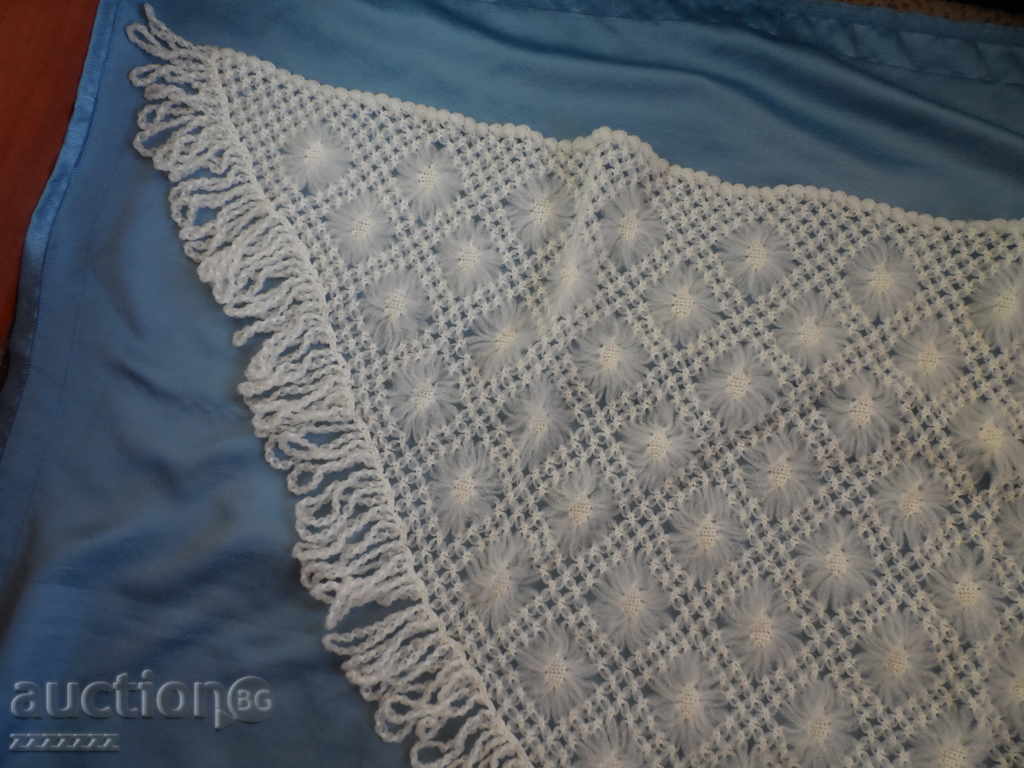 Licitație EșARFĂ RETRO Licitație EșARFĂ RETRO