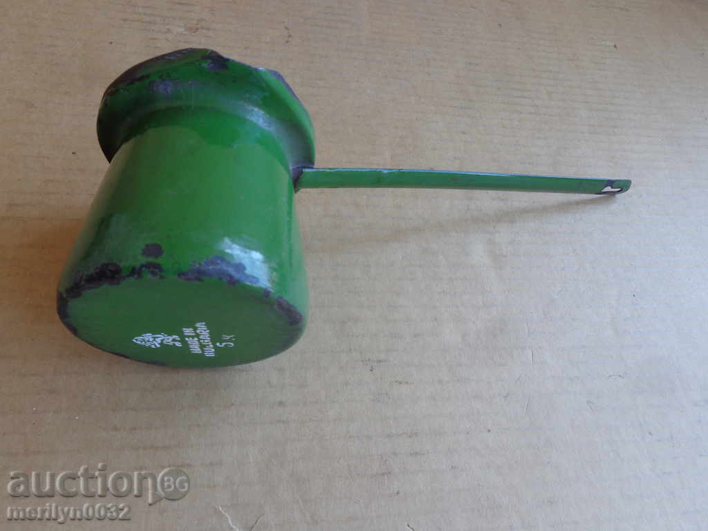 oală emailata oală oală cu email cu preț 21.00 BGN | € 10.74 oală emailata oală oală cu email cu preț 21.00 BGN | € 10.74