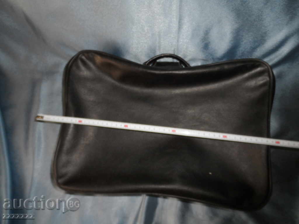 old leather briefcase with price 20.00 BGN | € 10.23