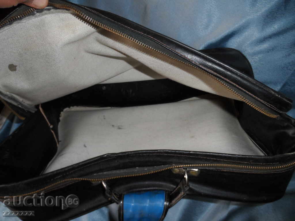 old leather briefcase - 5