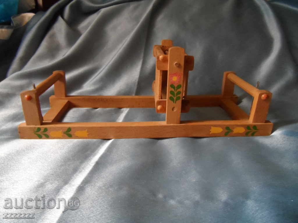 Licitație războaie vechi de lemn de la SOCA Licitație războaie vechi de lemn de la SOCA