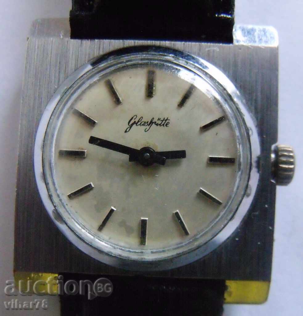 ИЗКЛЮЧИТЕЛНО РЯДЪК МОДЕЛ-Gub-Glashutte-ДАМСКИ с цена € 49.99 | 97.77 лв.