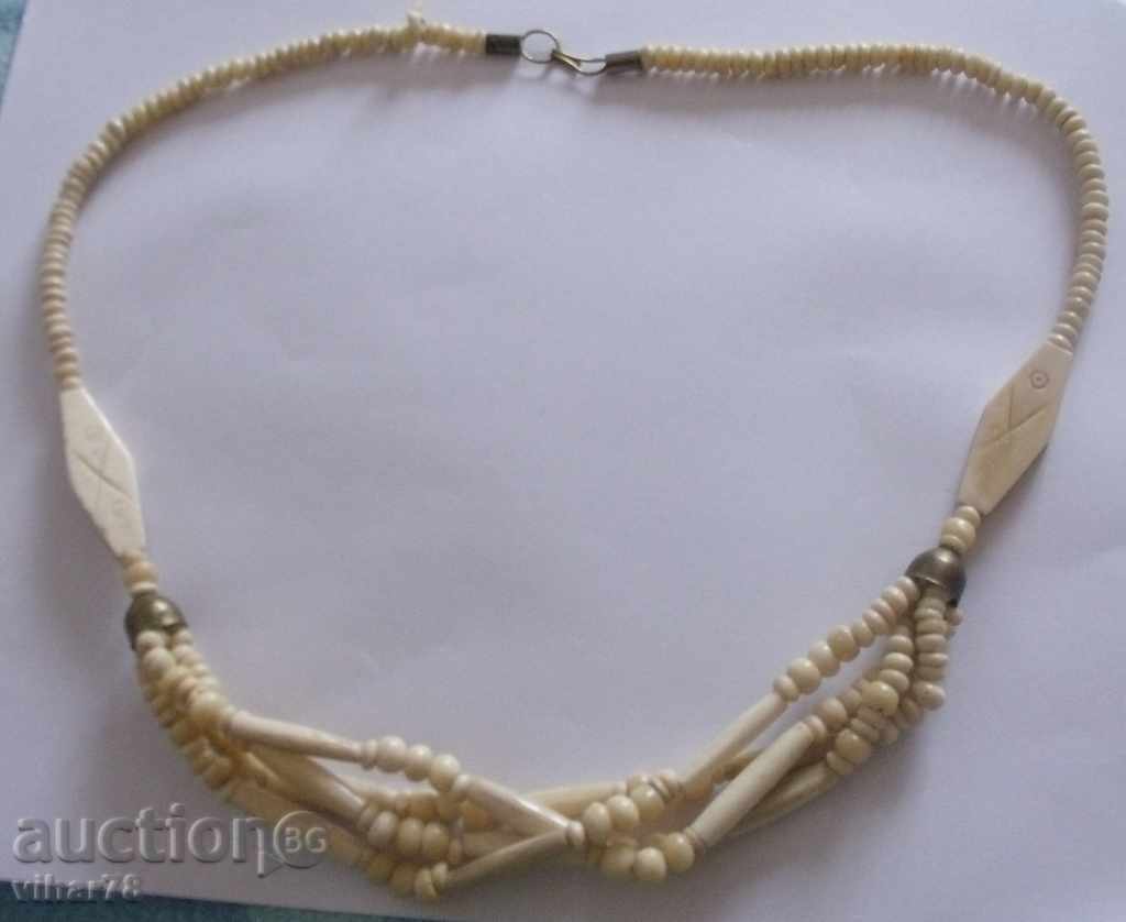 an old necklace with price 69.99 BGN | € 35.79 an old necklace with price 69.99 BGN | € 35.79