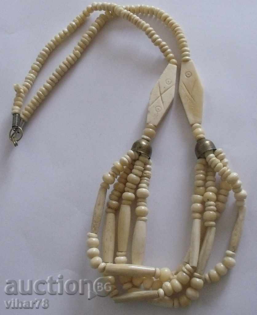 Delivery of an old necklace Delivery of an old necklace