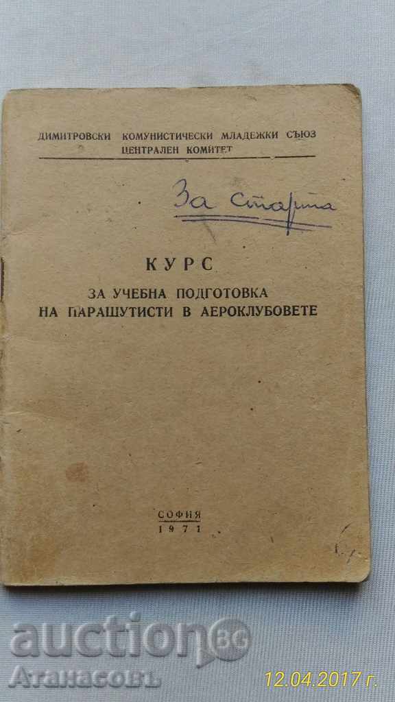 Curs de formare academică de parașutiști în aerocluburi