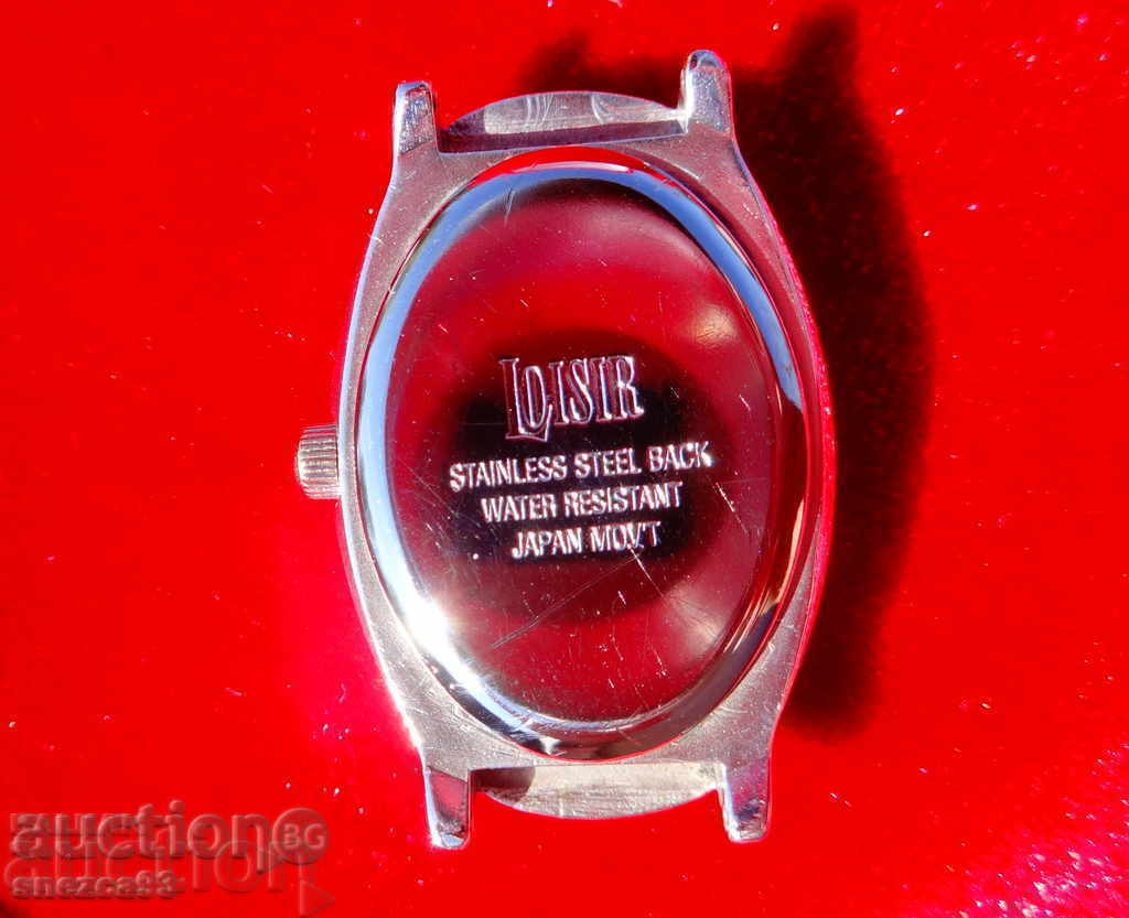 Delivery of Loisir silver-plated Japanese watch. Delivery of Loisir silver-plated Japanese watch.