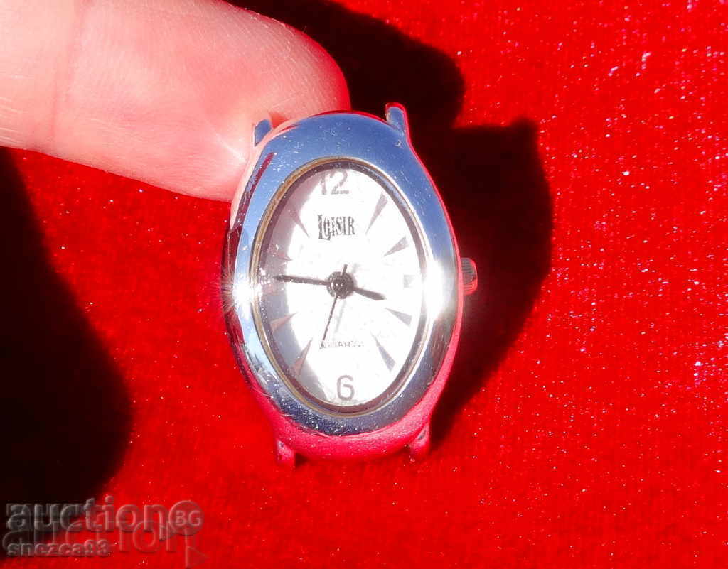 Loisir silver-plated Japanese watch. Loisir silver-plated Japanese watch.