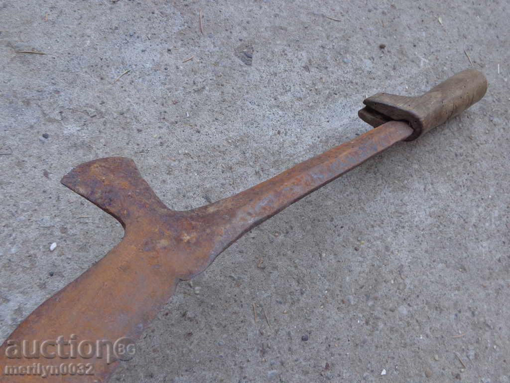 Old manual forged cutter with engravings, wrought iron toothbrush blade - 6 Old manual forged cutter with engravings, wrought iron toothbrush blade - 6