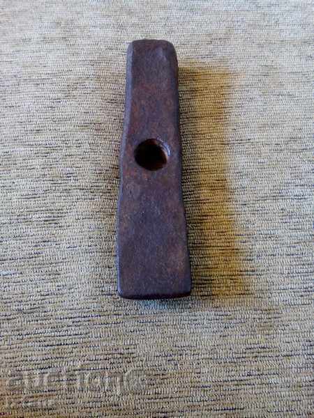 Delivery of Ancient hammer, hammer Delivery of Ancient hammer, hammer