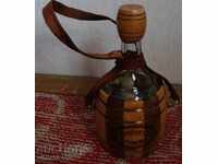 sticla de coniac vechi