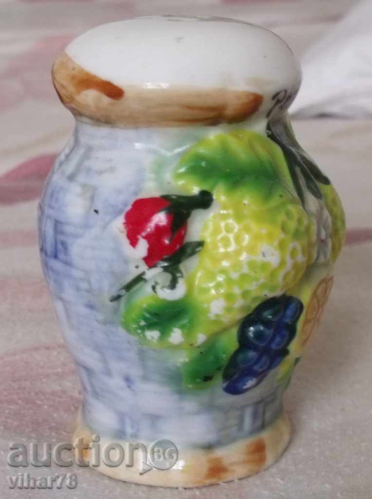 salt pan with price 24.99 BGN | € 12.78