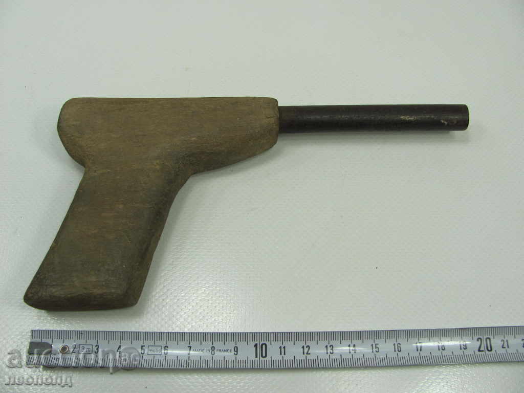 STAR RETRO SOCCER SAMOEL PISTOL FUNCTION PIPE with price 20.00 BGN | € 10.23 STAR RETRO SOCCER SAMOEL PISTOL FUNCTION PIPE with price 20.00 BGN | € 10.23