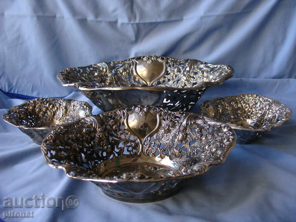 Lot Metal Fruckers with price 80.00 BGN | € 40.90 Lot Metal Fruckers with price 80.00 BGN | € 40.90