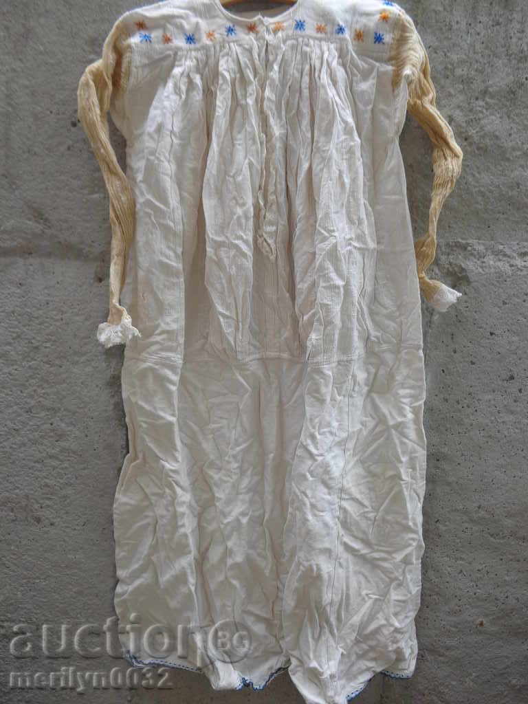 Women's hand-embroidered lace knotted lace chewing sweater with price 159.00 BGN | € 81.30