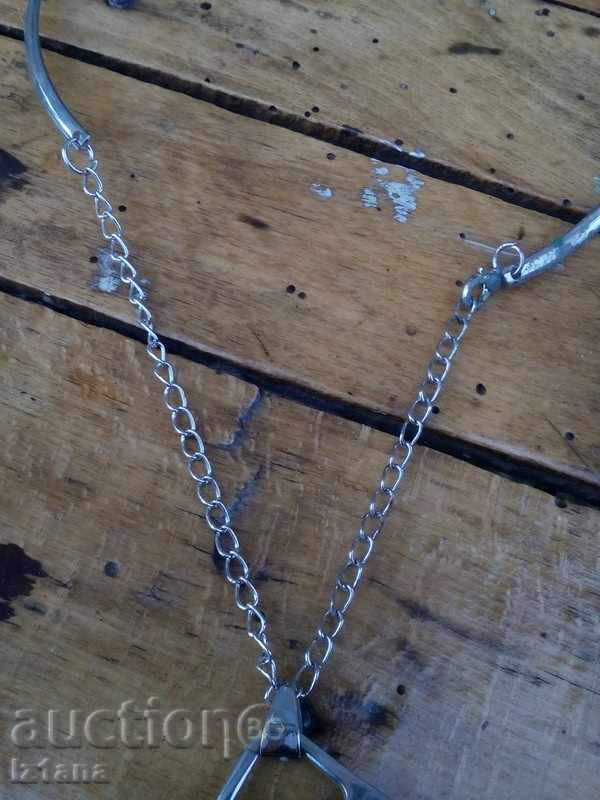 Auction Old necklace Auction Old necklace