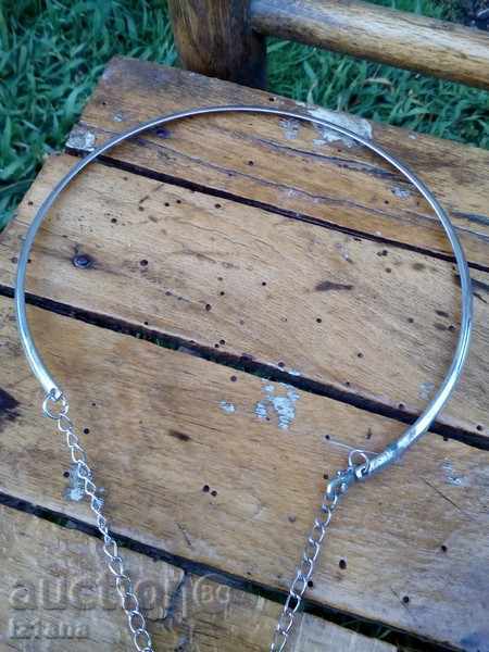 Delivery of Old necklace Delivery of Old necklace