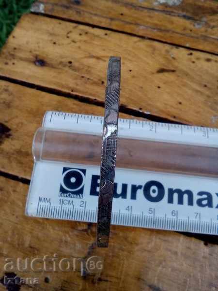 Old bracelet with price 1.00 BGN | € 0.51 Old bracelet with price 1.00 BGN | € 0.51