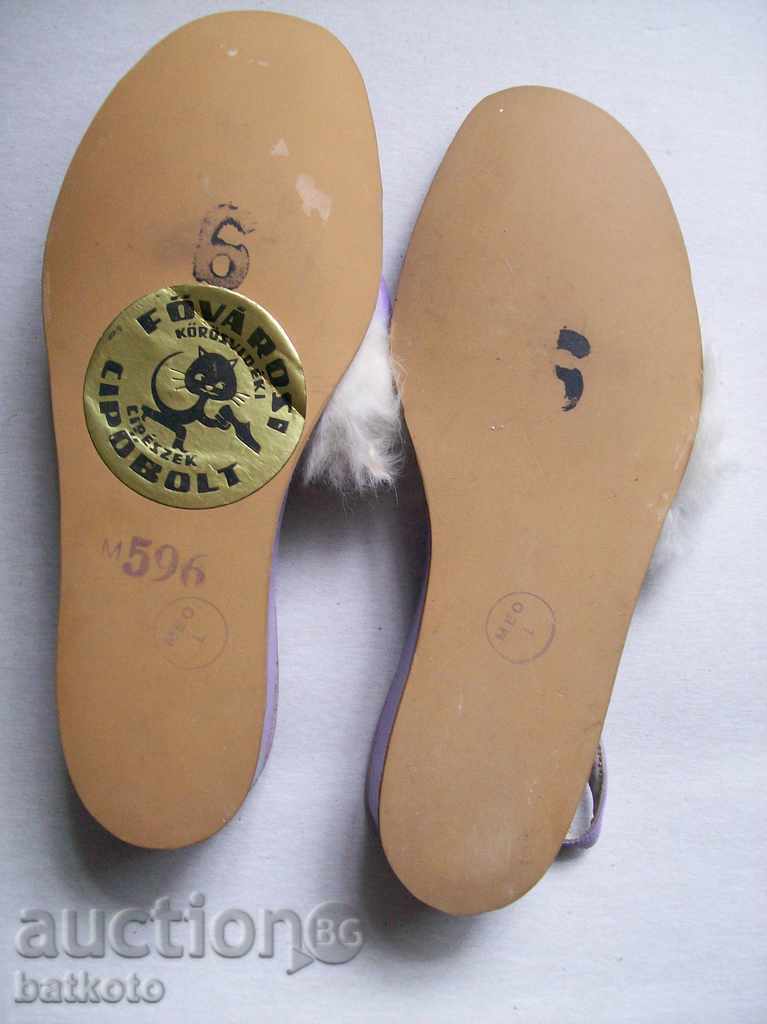 pantofi noi pentru femei Ungaria cu preț 4.00 BGN | € 2.05
