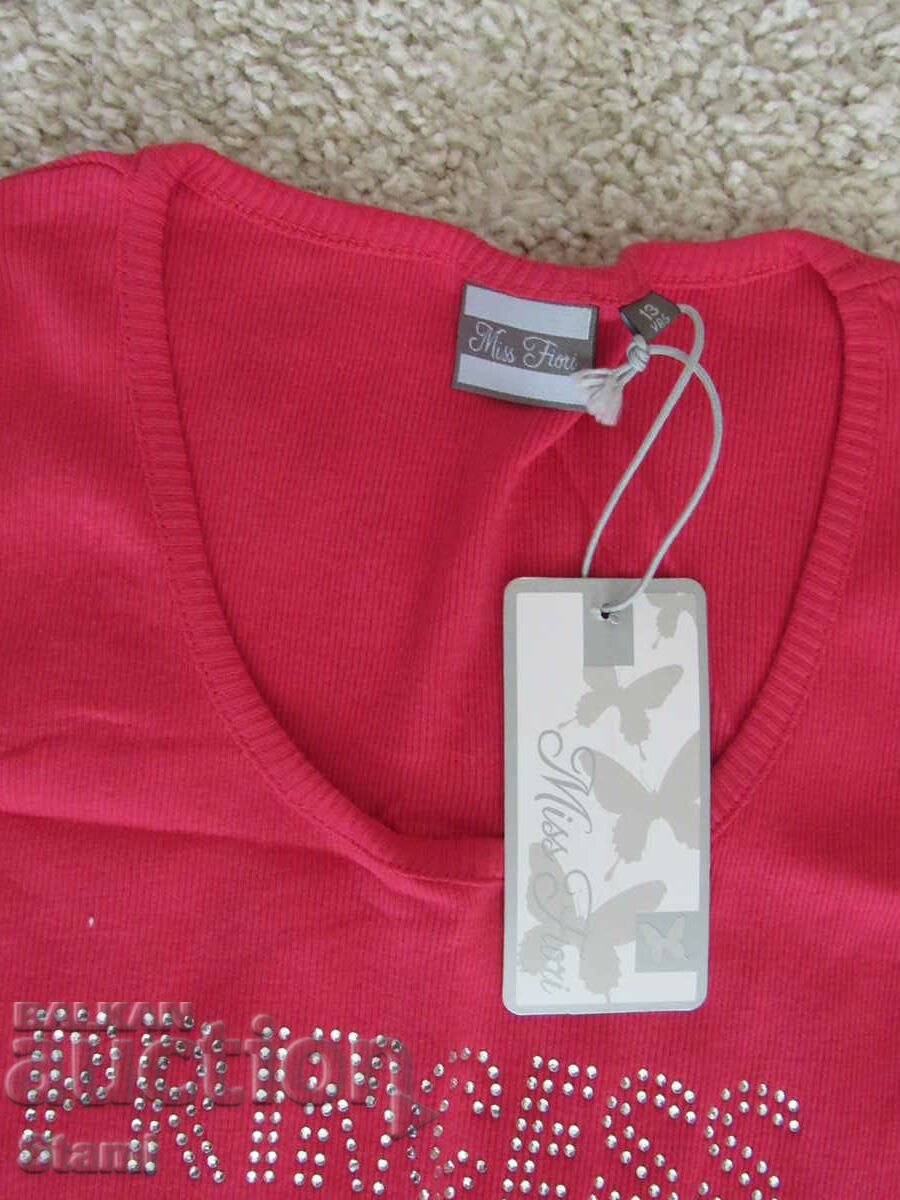 Children's Miss Fiori sleeveless tank top in raspberry color, new, size - 6 Children's Miss Fiori sleeveless tank top in raspberry color, new, size - 6