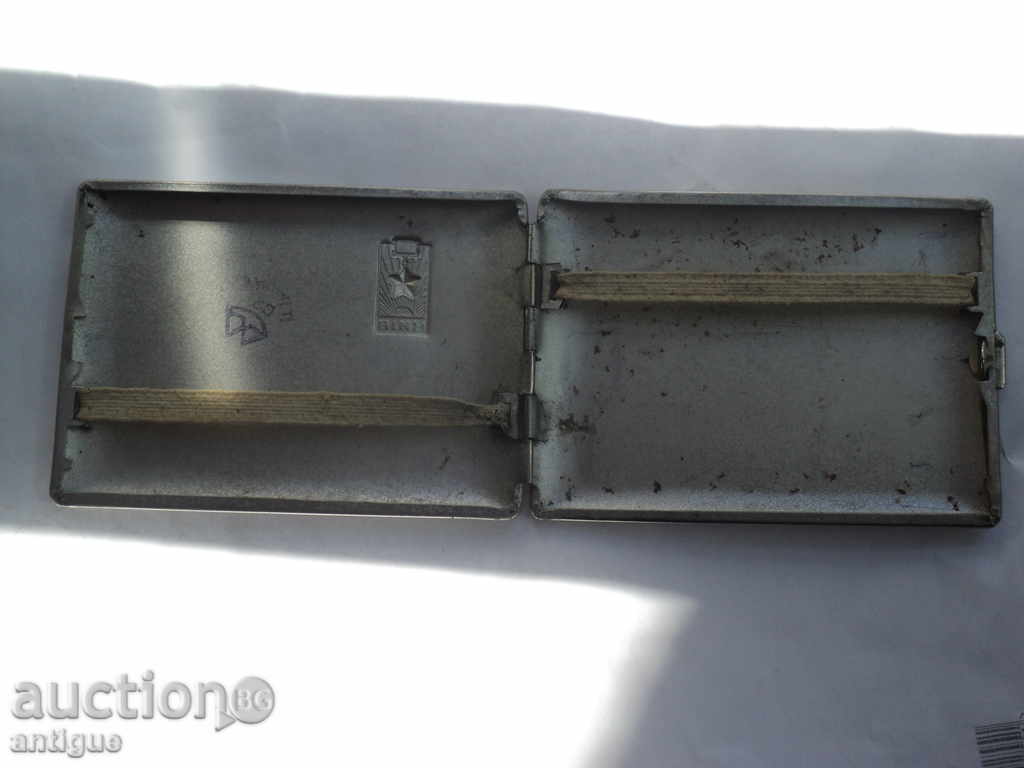 Auction METAL SOC. USSR TABAKERA KIEV. Auction METAL SOC. USSR TABAKERA KIEV.