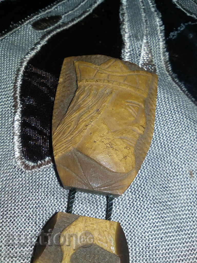 EXCLUSIVE STAR SUBJECT WITH ANTIQUERAL VALUE with price 28.00 BGN | € 14.32 EXCLUSIVE STAR SUBJECT WITH ANTIQUERAL VALUE with price 28.00 BGN | € 14.32