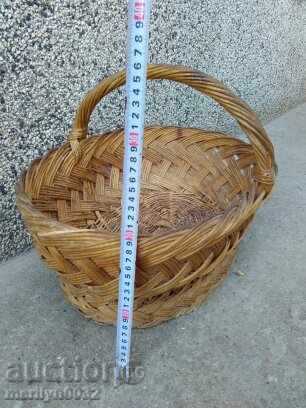 Old wicker basket, wooden basket, panner with price 57.00 BGN | € 29.14