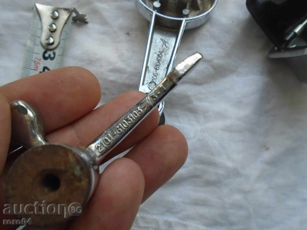 AUTO ΑΞΕΣΟΥΑΡ LADA / VAZ - 7 AUTO ΑΞΕΣΟΥΑΡ LADA / VAZ - 7