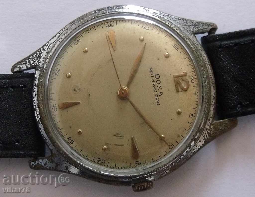 Auction DOXA-RED MODEL Auction DOXA-RED MODEL