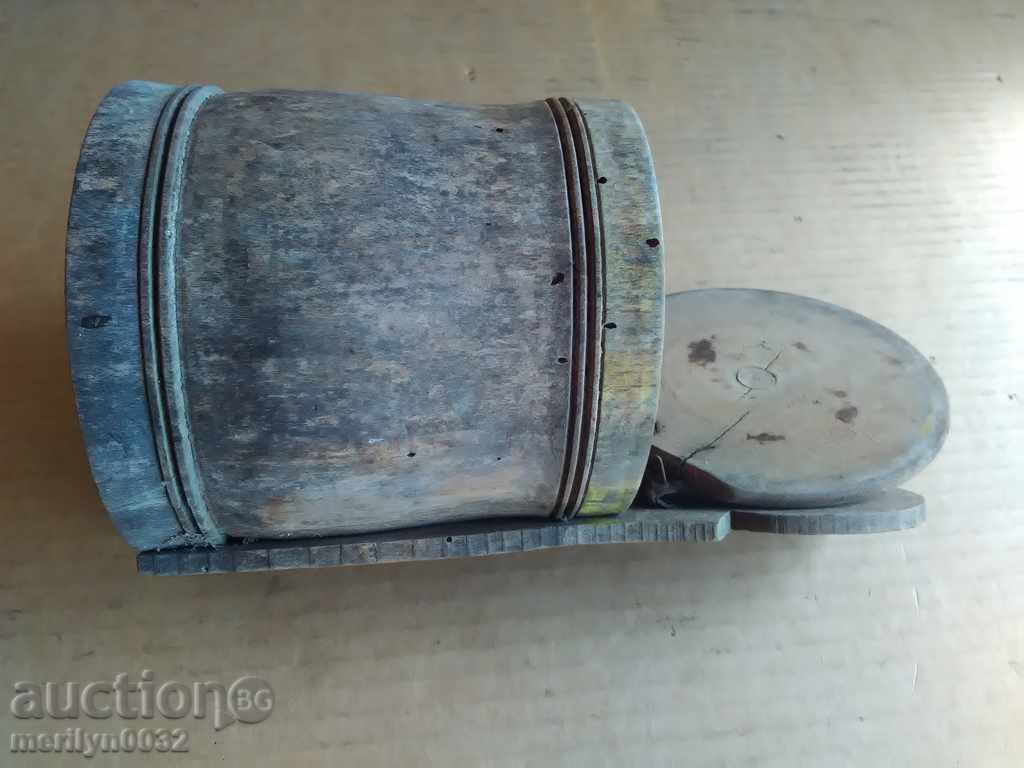 Very old spoon, salt, wood, mortar with price 40.00 BGN | € 20.45 Very old spoon, salt, wood, mortar with price 40.00 BGN | € 20.45