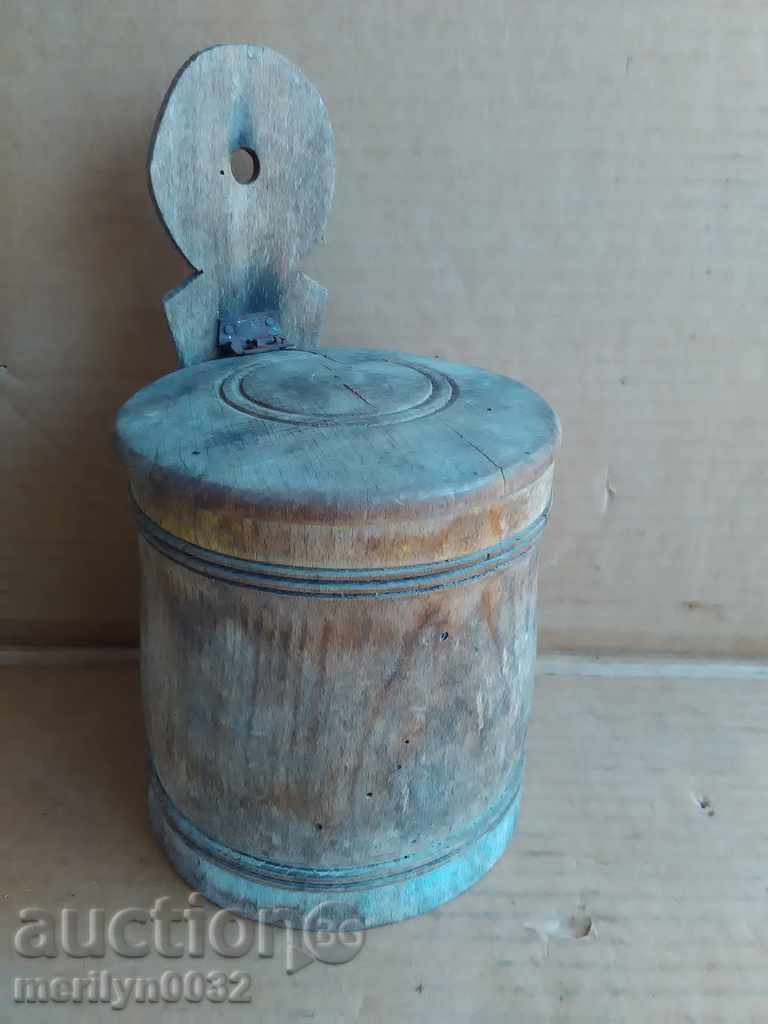 Auction Very old spoon, salt, wood, mortar Auction Very old spoon, salt, wood, mortar