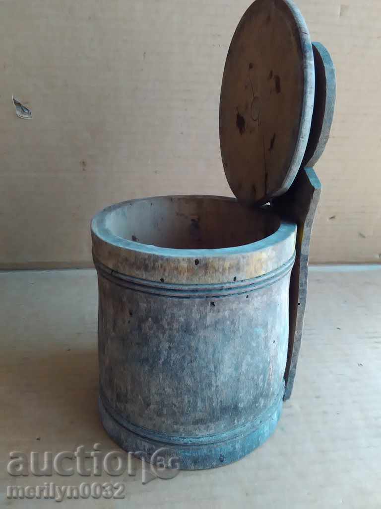 Very old spoon, salt, wood, mortar - 5 Very old spoon, salt, wood, mortar - 5