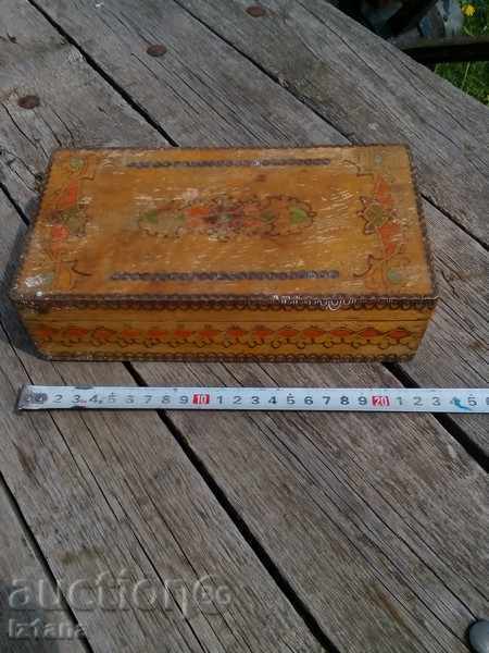 Παλιό ξύλινο κουτί Παλιό ξύλινο κουτί