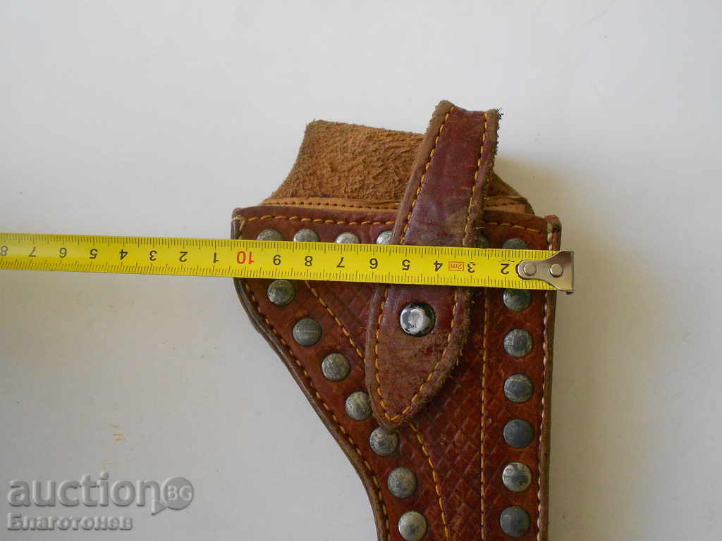 Holster for gun with price 20.00 BGN | € 10.23 Holster for gun with price 20.00 BGN | € 10.23