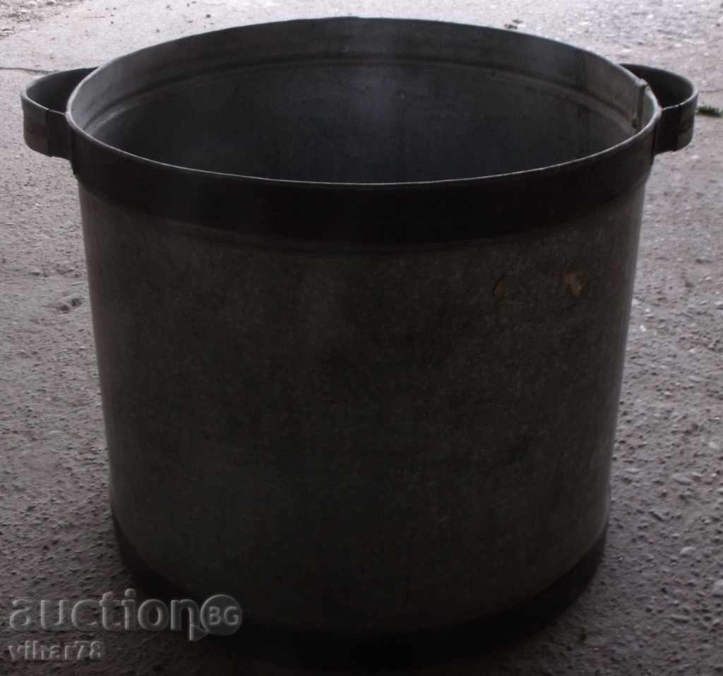 Δημοπρασία ΚΑΤΑΘΛΙΨΗ για τα βάζα από ΜΑΓΕΙΡΙΚΗΣ GLASS