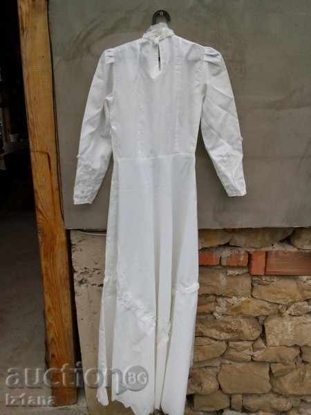 Delivery of Wedding dress