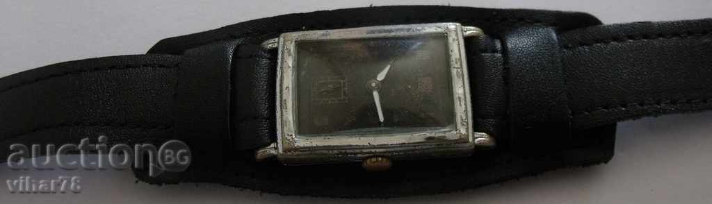 Доставка на ВОЕНЕН МОДЕЛ Доставка на ВОЕНЕН МОДЕЛ