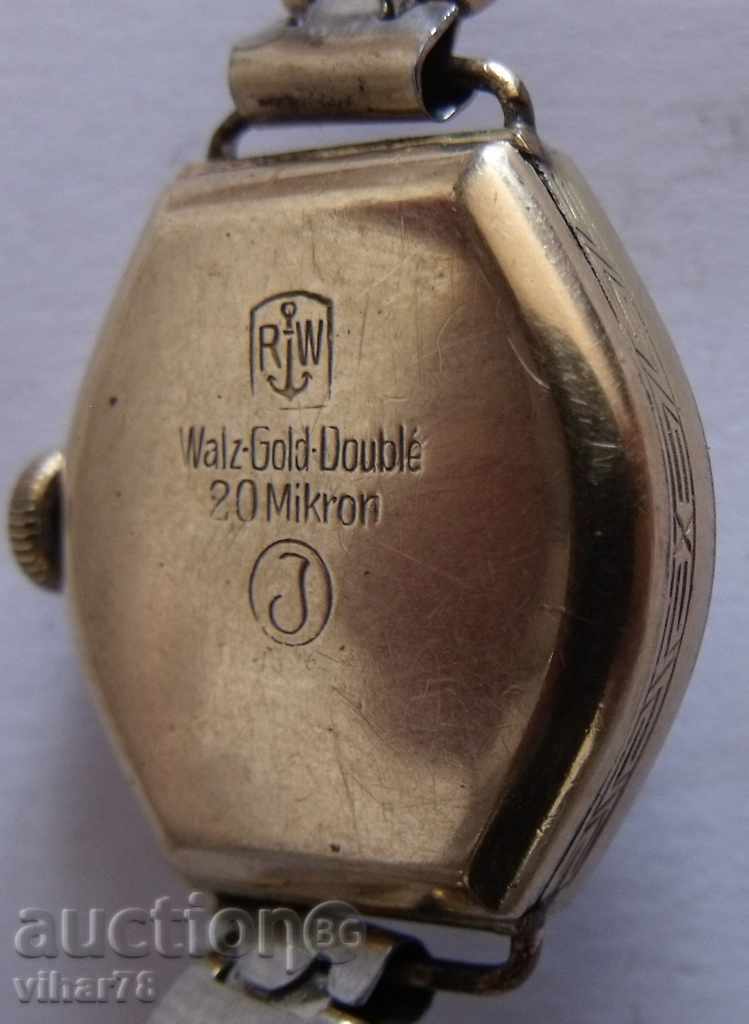 ROCK MODEL LADY CLOCK-20 MICRONA - 6 ROCK MODEL LADY CLOCK-20 MICRONA - 6