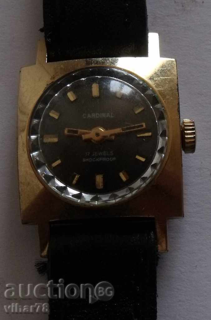 Delivery of CARDINAL - WOMEN'S WEDDING CLOTH Delivery of CARDINAL - WOMEN'S WEDDING CLOTH