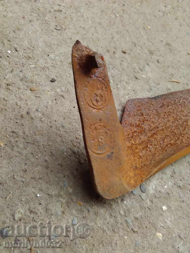 Delivery of Old hand-forged mowing hair, wrought iron Delivery of Old hand-forged mowing hair, wrought iron