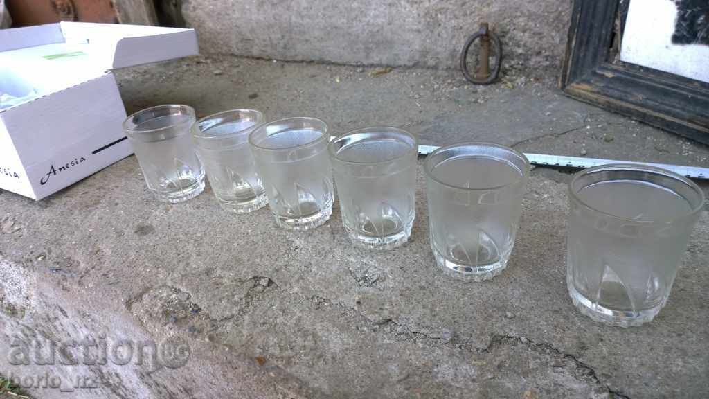 7944. STAR SERVICE POCKETS with price 7.00 BGN | € 3.58 7944. STAR SERVICE POCKETS with price 7.00 BGN | € 3.58