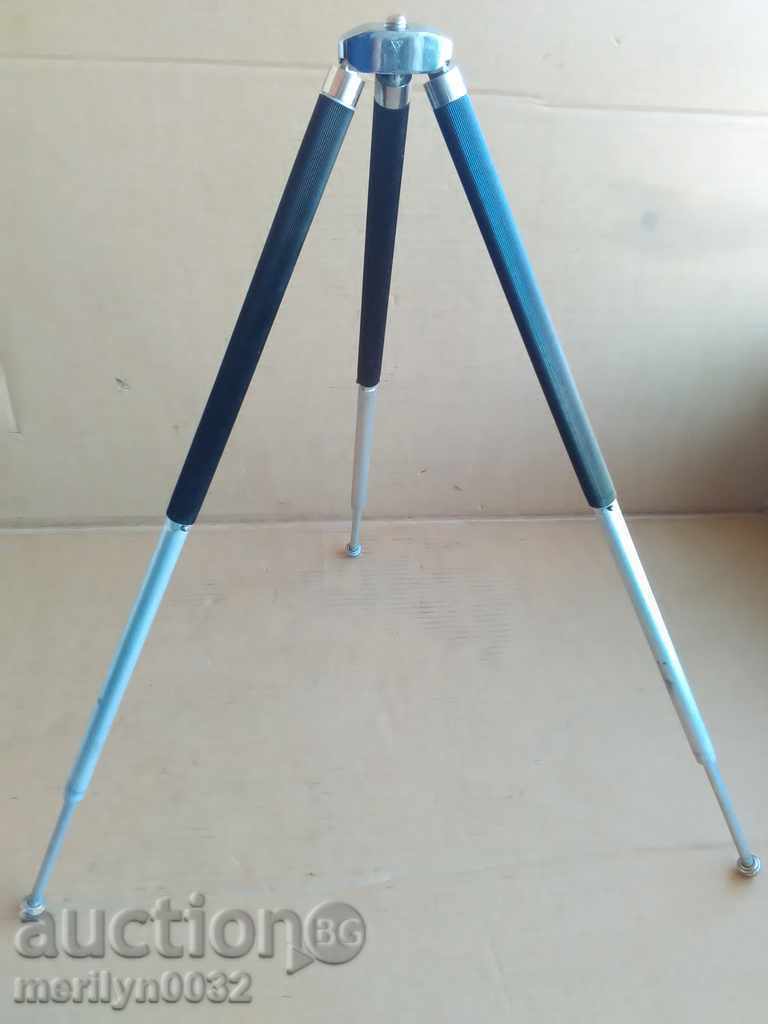 Livrarea Trepied trepied pentru fotografie vechi stativ trepied aparat de fotografiat Livrarea Trepied trepied pentru fotografie vechi stativ trepied aparat de fotografiat