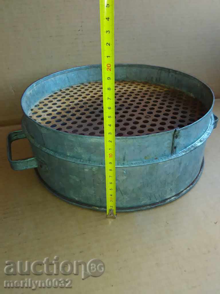 Old sieve galvanized vessel with price 44.00 BGN | € 22.50