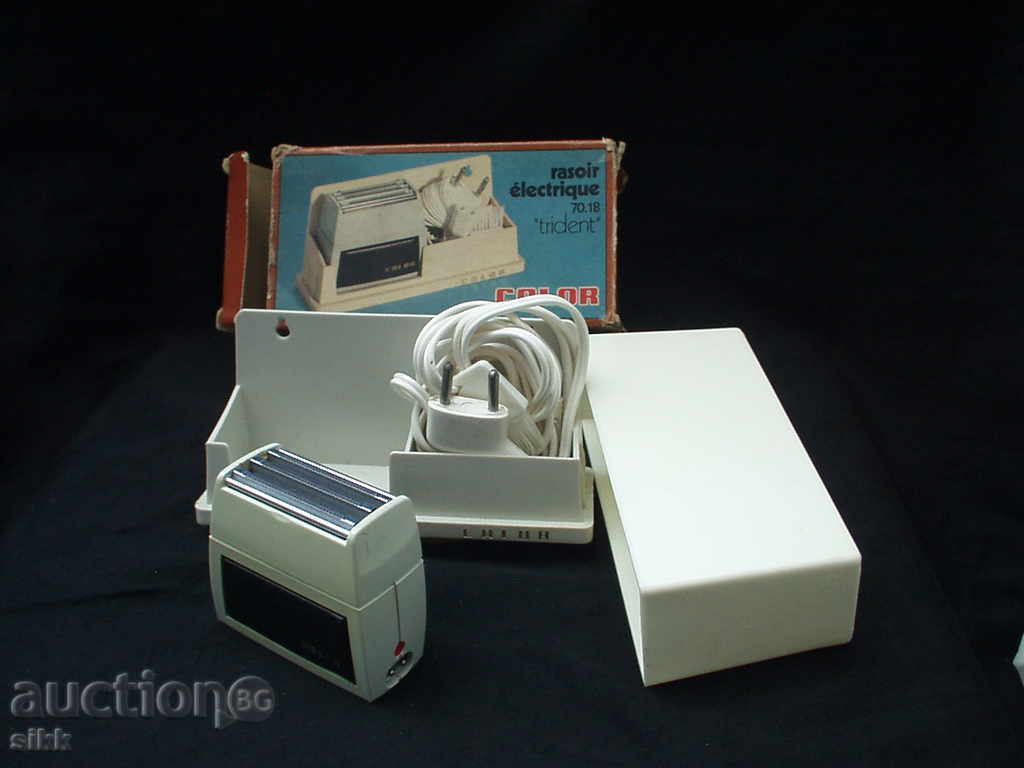 Calor Electric Shaver - French Calor Electric Shaver - French