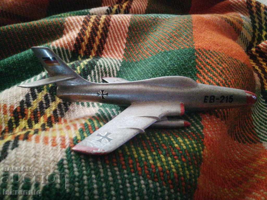 Licitație avion Licitație avion