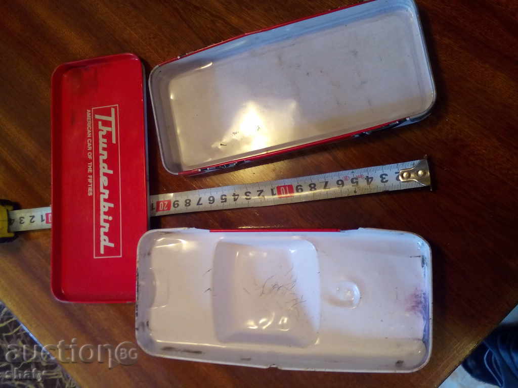 Delivery of Old cart cart. Delivery of Old cart cart.