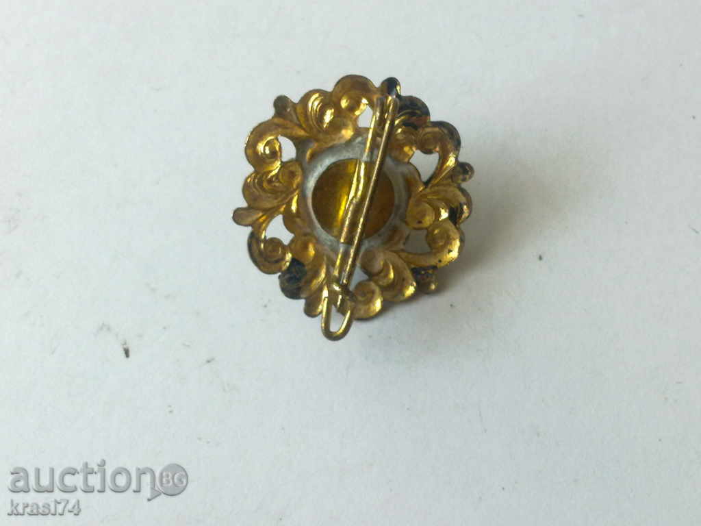 Old brooch - rose with price 10.00 BGN | € 5.11 Old brooch - rose with price 10.00 BGN | € 5.11