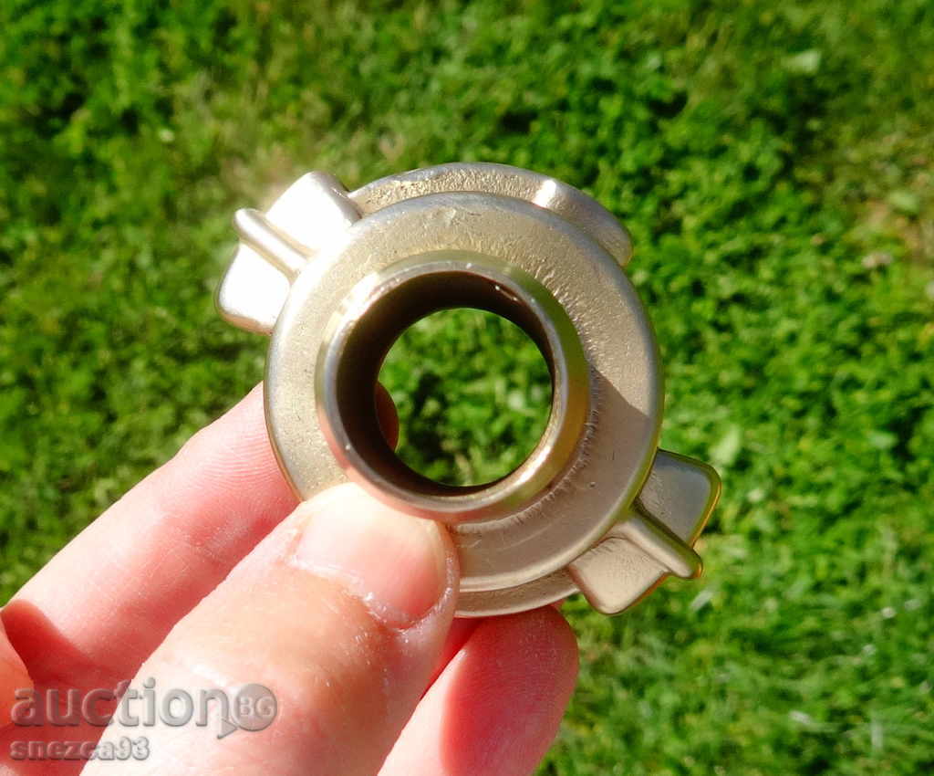 Delivery of Bronze and copper quick connectors