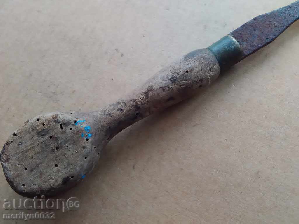 Auction Screwdriver from a weapon workshop Auction Screwdriver from a weapon workshop