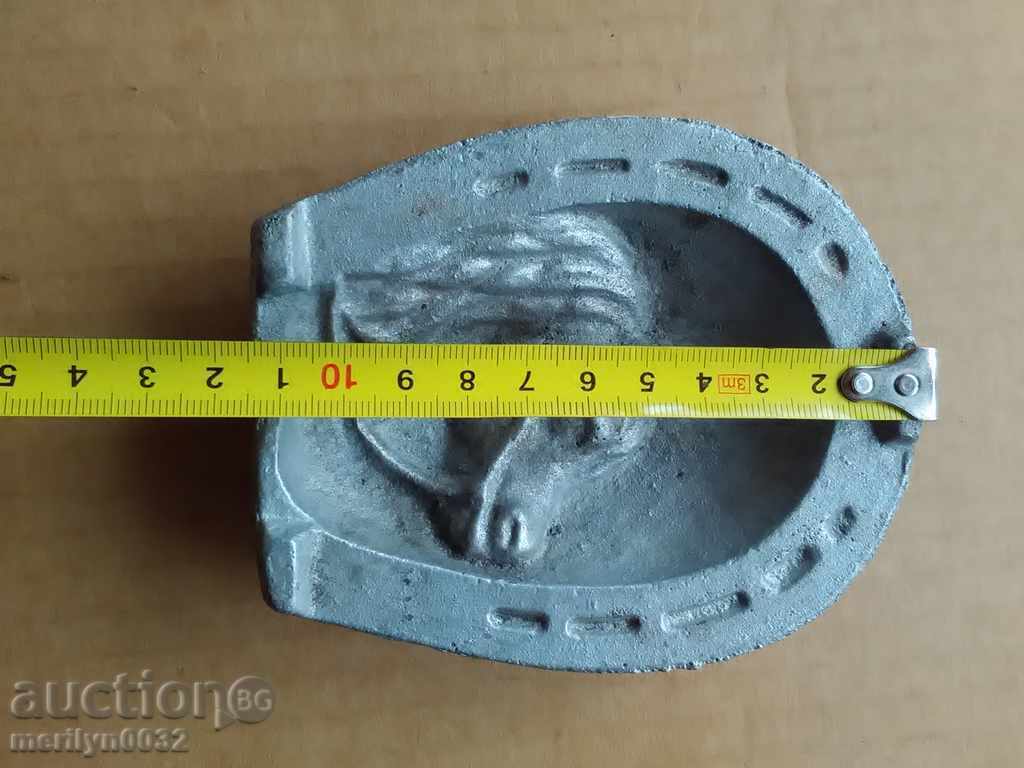 Delivery of Old aluminum art ashtray ashtray, cigarette, cigar Delivery of Old aluminum art ashtray ashtray, cigarette, cigar